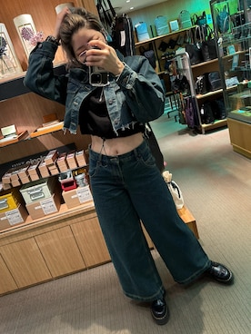 IZMさんのコーディネート