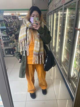 「Confirm（コンファーム）のアイテム（モッズコート）」を使った、IZMさん（レディース・165cm）の冬コーディネート