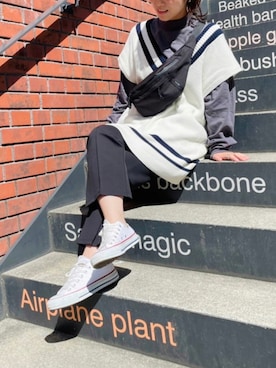 「アイテム（ボディバッグ/ウエストポーチ）」を使った、てつさん（レディース・156cm）の秋コーディネート