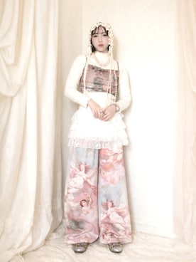 「SHEINのアイテム（デニムパンツ、ピンク系）」を使った、琳さん（レディース・155cm）の春コーディネート