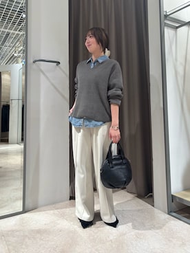 「Jena espace merveilleux(ジェナ エスパスメルヴェイユ)の袖リブテンセルデニムシャツ 秋服(シャツ/ブラウス、ブルー系)」を使った、鈴さん(レディース・158cm)の秋コーディネート