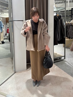「Jena espace merveilleux(ジェナ エスパスメルヴェイユ)のウールライクナロースカート 秋服(スカート、ブラウン系)」を使った、鈴さん(レディース・158cm)の秋コーディネート