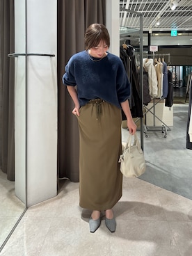 「Jena espace merveilleux(ジェナ エスパスメルヴェイユ)のトロミイージースカート2 秋服(スカート、グリーン系)」を使った、鈴さん(レディース・158cm)の秋コーディネート