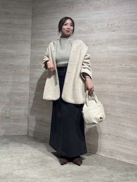 「Jena espace merveilleux(ジェナ エスパスメルヴェイユ)の金ボタンリブニット 秋冬ニット(ニット/セーター、グレー系)」を使った、鈴さん(レディース・158cm)の秋コーディネート