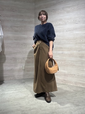 「Jena espace merveilleux(ジェナ エスパスメルヴェイユ)のウールライクナロースカート 秋服(スカート、ブラウン系)」を使った、鈴さん(レディース・158cm)の秋コーディネート
