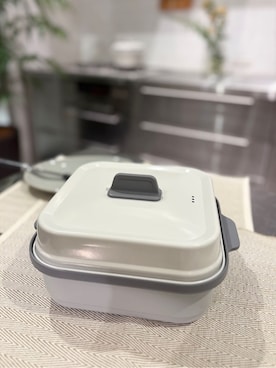 「212 KITCHEN STORE（トゥワントゥキッチンストア）のレンジグリル 角型 両面焼き（キッチンツール、その他）」を使った、バタコさんの春コーディネート