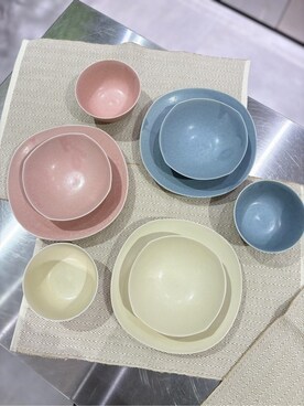 「212 KITCHEN STORE（トゥワントゥキッチンストア）の四方マット飯茶碗 IV（食器、その他）」を使った、バタコさんの春コーディネート