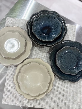「212 KITCHEN STORE（トゥワントゥキッチンストア）の和花 深皿 青藍（食器、その他）」を使った、バタコさんの冬コーディネート