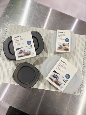 「212 KITCHEN STORE（トゥワントゥキッチンストア）のスキップストライプランチマット LBL（ランチョンマット/テーブルウェア、その他）」を使った、バタコさんの春コーディネート