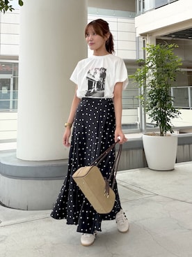 「NATURAL BEAUTY BASIC（ナチュラルビューティーベーシック）のフォトプリントTシャツ（Tシャツ/カットソー、ホワイト系）」を使った、miyu🌷さん（レディース・160cm）の夏コーディネート