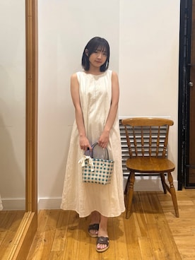 「URBAN RESEARCH DOORS（アーバンリサーチドアーズ）のレースノースリーブワンピース（ワンピース、ベージュ系）」を使った、Miaさん（レディース・153cm）の夏コーディネート