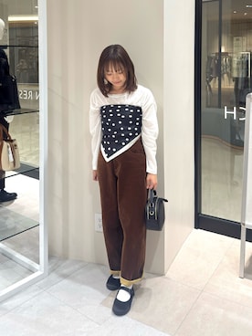 「RODE SKO（ロデスコ）のアイテム（バレエシューズ）」を使った、Miaさん（レディース・153cm）の秋コーディネート