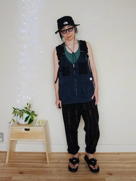 「SHAKA（シャカ）のアイテム」を使った、アチコント achicontoさん（メンズ・162cm）の夏コーディネート