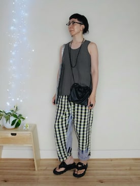 「アチコントの◾️試作品◾️タンクトップ｜レディース／フリーサイズ｜ベルギーリネン100%｜【生地】生地の森／型番IN50764-10（オリーブグレー）（タンクトップ、グレー系）」を使った、アチコント achicontoさん（メンズ・162cm）の夏コーディネート