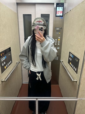 「Vini（ヴィニ）のアイテム」を使った、dalbyeol00さん（レディース・160cm）の秋コーディネート