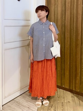 「SHOO・LA・RUE（シューラルー）の【S-LL/ひんやり】後ろ姿も抜かりなく インせず着られる バックギャザーシャツ（シャツ/ブラウス、ブラック系）」を使った、WAさん（レディース・158cm）の春コーディネート