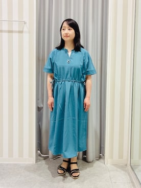 「SHOO・LA・RUE（シューラルー）の【洗濯機可/S-LL】これだけで決まる 麻調スキッパー脇リボンワンピース（ワンピース、ブルー系）」を使った、vanseさん（レディース・155cm）の夏コーディネート