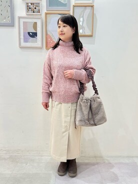 「DRESKIP（ドレスキップ）の肌触り柔らか ベロアモール モックネックニット（ニット/セーター、ピンク系）」を使った、vanseさん（レディース・155cm）の冬コーディネート