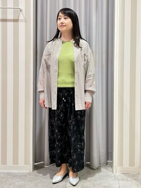 「DRESKIP（ドレスキップ）の【高レビュー】大人のシアー感 バンドカラーシャツ（シャツ/ブラウス、ベージュ系）」を使った、vanseさん（レディース・155cm）の春コーディネート