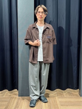 「PEANUTS（ピーナッツ）のアイテム（トップス）」を使った、tomoyaさん（メンズ・165cm）の秋コーディネート