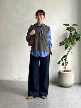 「un dix cors（アンディコール）のストレート薄デニムパンツ（その他パンツ、ブルー系）」を使った、m i n aさん（レディース・158cm）の秋コーディネート