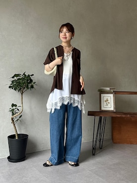「un dix cors（アンディコール）の麻調スキッパーバックテープシャツ（シャツ/ブラウス、ブラウン系）」を使った、m i n aさん（レディース・158cm）の春コーディネート