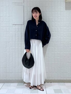 「A part by（アパートバイ）のショートオックスシャツ≪追加2≫（シャツ/ブラウス）」を使った、あやなさん（レディース・165cm）の秋コーディネート