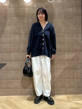 「A part by（アパートバイ）のアイテム（スニーカー）」を使った、あやなさん（レディース・165cm）の冬コーディネート