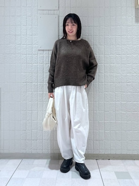 「A part by（アパートバイ）のアイテム（スニーカー）」を使った、あやなさん（レディース・165cm）の冬コーディネート