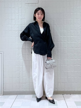「アイテム（チューブトップ）」を使った、あやなさん（レディース・165cm）の春コーディネート