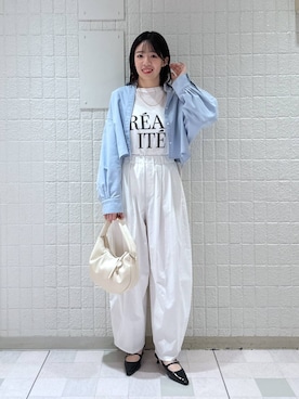 「A part by（アパートバイ）のワンショルカナグツキバッグ（ハンドバッグ）」を使った、あやなさん（レディース・165cm）の春コーディネート