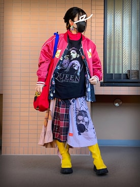 「Handmade（ハンドメイド）のアイテム（イヤリング）」を使った、mrs.nicolmicalsさん（レディース・153cm）の冬コーディネート