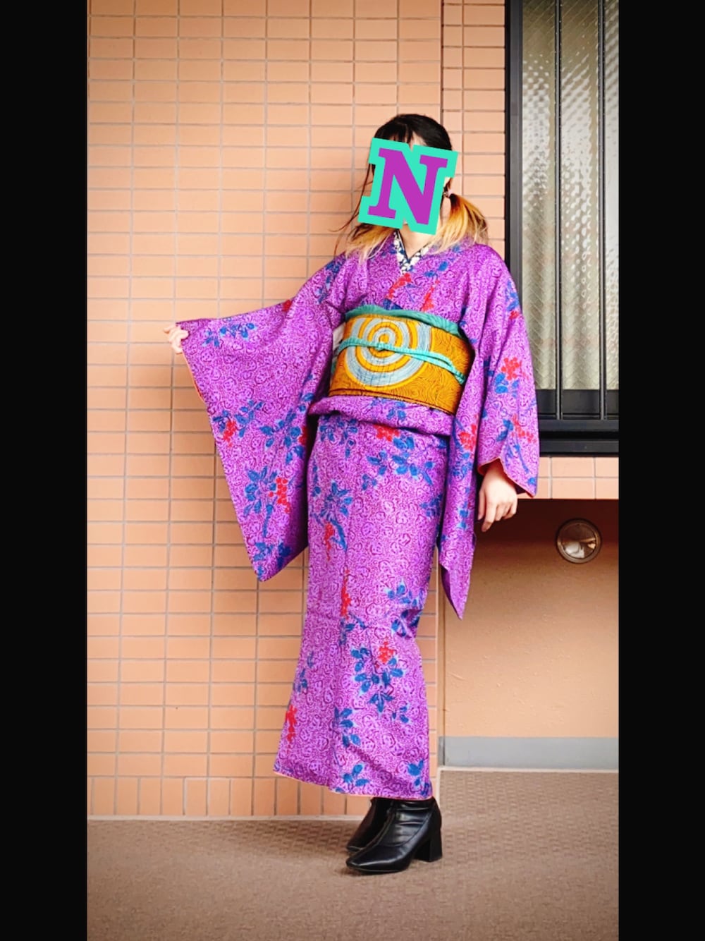 「着物コーデ、着物×ブーツ、ポケモン」｜「麻のハ堂の紅い実の小紋👘（着物、パープル系）」を使った、mrs.nicolmicalsさん（レディース・151cm）の秋コーディネートの1枚目の写真