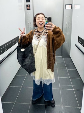 「BAYFLOW（ベイフロー）のアイテム」を使った、バヤコさん（レディース・161cm）の冬コーディネート