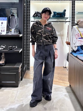 「アイテム（パーカー）」を使った、kaeさん（レディース・163cm・30代）の秋コーディネート