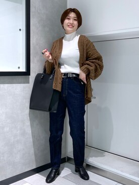 「PAGEBOY（ページボーイ）のケーブルVネックカーディガン（ニット/セーター）」を使った、kaeさん（レディース・162cm）の秋コーディネート