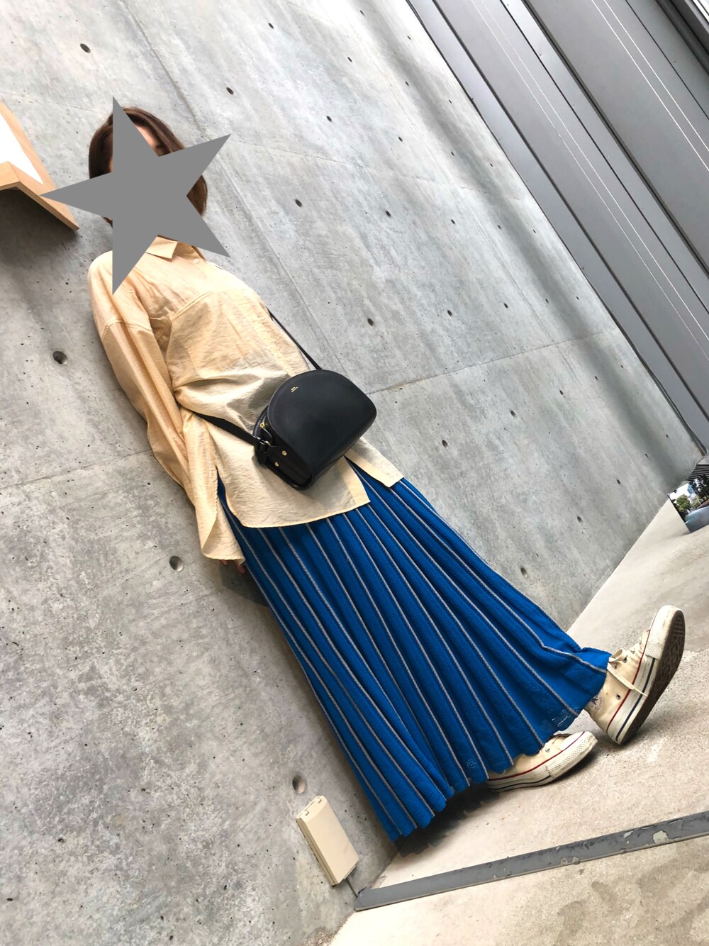 「STUDIOUSのアイテム（スカート、ブルー系）」を使った、baaachiiiさん（レディース・158cm）の春コーディネートの1枚目の写真