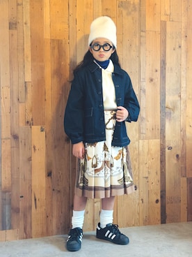 「アイテム（ホワイト系）」を使った、かーちんさん（キッズ・142cm）の秋コーディネート