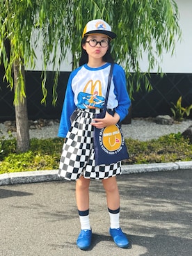 「アイテム（キャップ）」を使った、かーちんさん（キッズ・146cm）の春コーディネート