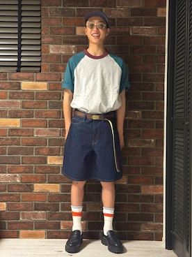 「UNIQLO（ユニクロ）のアイテム（Tシャツ/カットソー、グレー系）」を使った、かーちんさん（キッズ・145cm）の春コーディネート