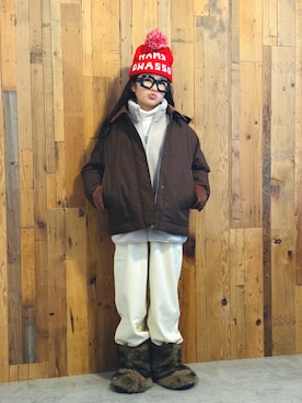 「アイテム（スウェットパンツ）」を使った、かーちんさん（キッズ・144cm）の冬コーディネート