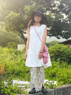 「アイテム（帽子）」を使った、かーちんさん（キッズ・141cm）の秋コーディネート