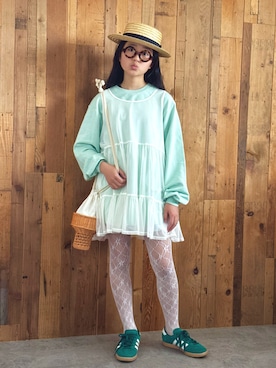 「adidas（アディダス）のStadt / アディダスオリジナルス adidas Originals（スニーカー、グリーン系）」を使った、かーちんさん（キッズ・145cm）の春コーディネート