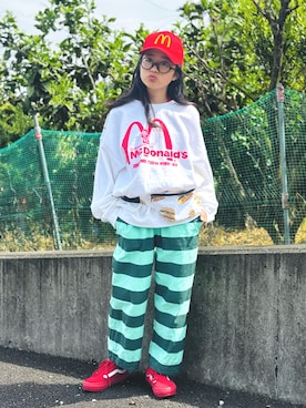 「アイテム（パンツ）」を使った、かーちんさん（キッズ・146cm）の春コーディネート