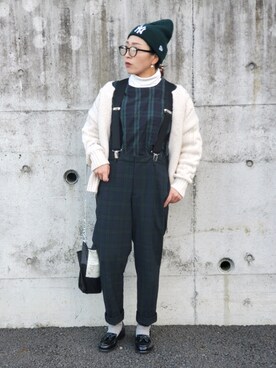 「アイテム（サスペンダー）」を使った、かーちんさん（レディース・156cm）の冬コーディネート