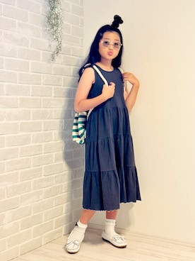 「Life Support Products（ライフサポートプロダクツ）の梨地ティアードワンピース（ワンピース）」を使った、かーちんさん（キッズ・140cm）の夏コーディネート