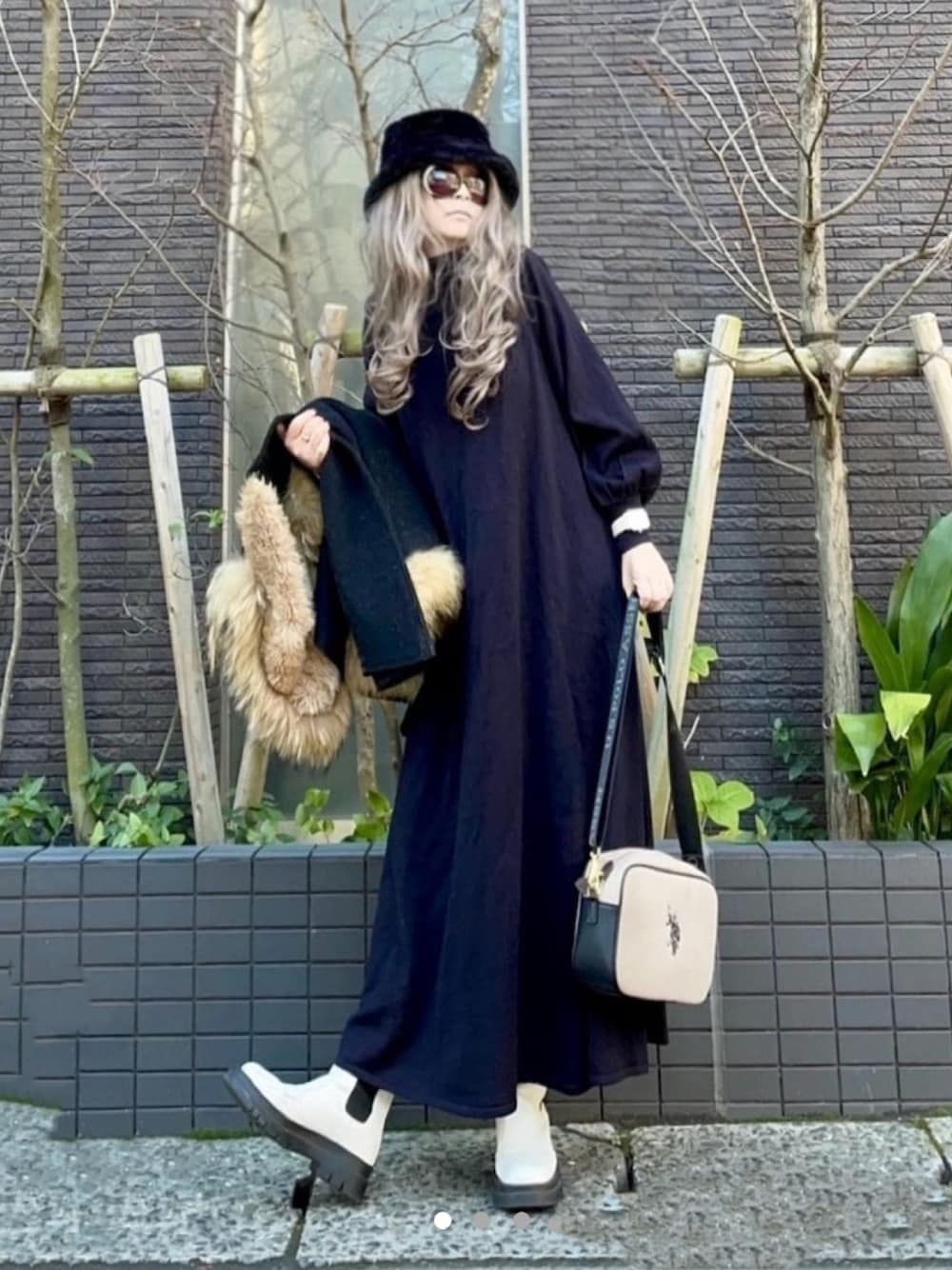 CB CRESTBRIDGE（シービークレストブリッジ）の「ラナブレンドバック