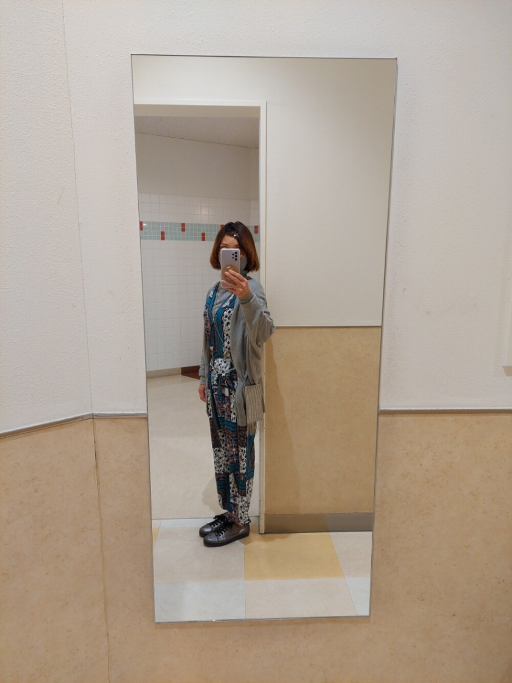 「ジャンプスーツ」｜「ANAPのアイテム（オールインワン・サロペット、ブルー系）」を使った、yukiさん（レディース・158cm）の秋コーディネートの1枚目の写真