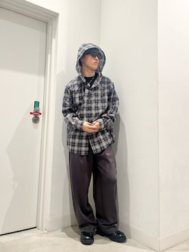 「SMELLY（スメリー）のアイテム」を使った、しんさん（メンズ・167cm）の秋コーディネート