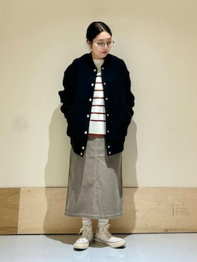 「アイテム（スタジャン）」を使った、キザキ　アケミさん（レディース・148cm）の冬コーディネート